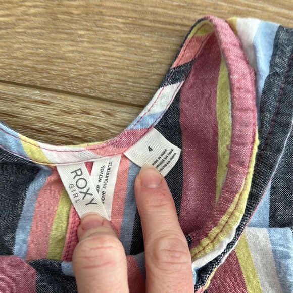 Roxy girl romper 4 - Picture 2 of 2